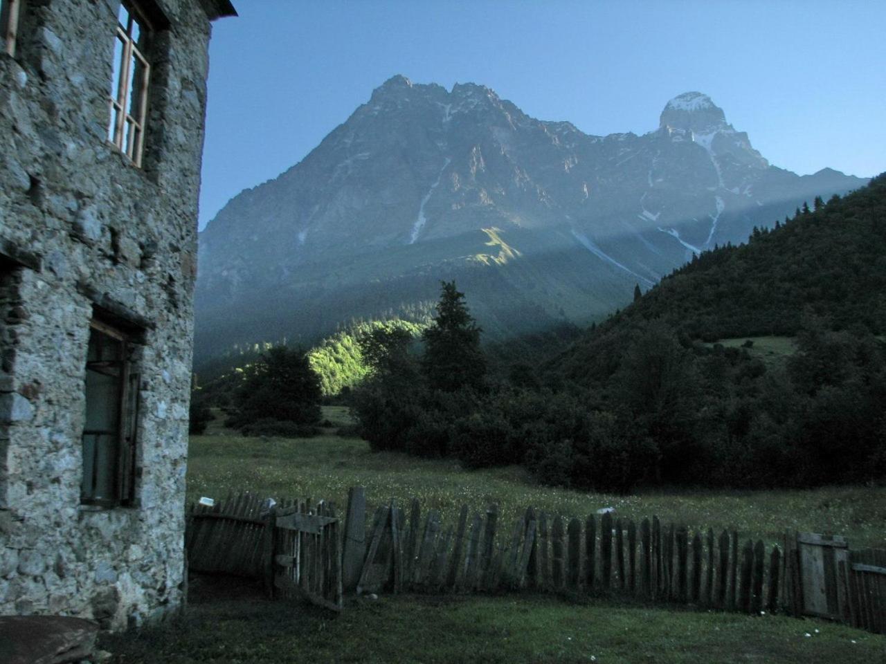 Peak Mazeri Guest House Zimmer foto